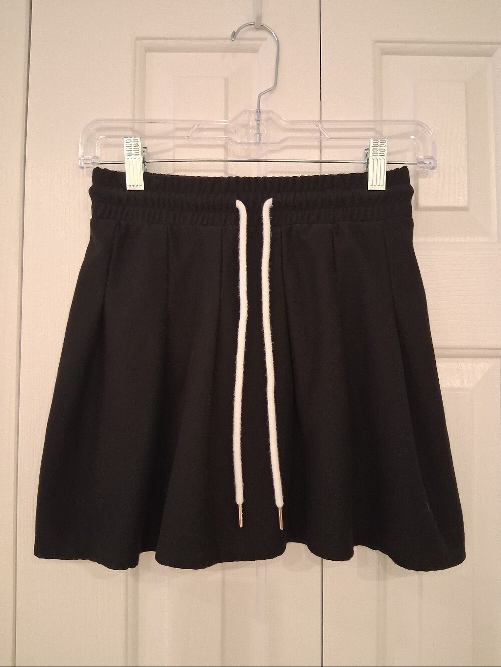 Black Pleated Drawstring Skater Skirt
